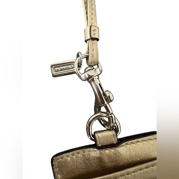 COACH Lanyard/ID Holder - Picture 5 of 10